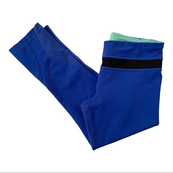 Lululemon Run Inspire Crop II (Mesh) Harbor Blue 6 - Picture 8 of 15